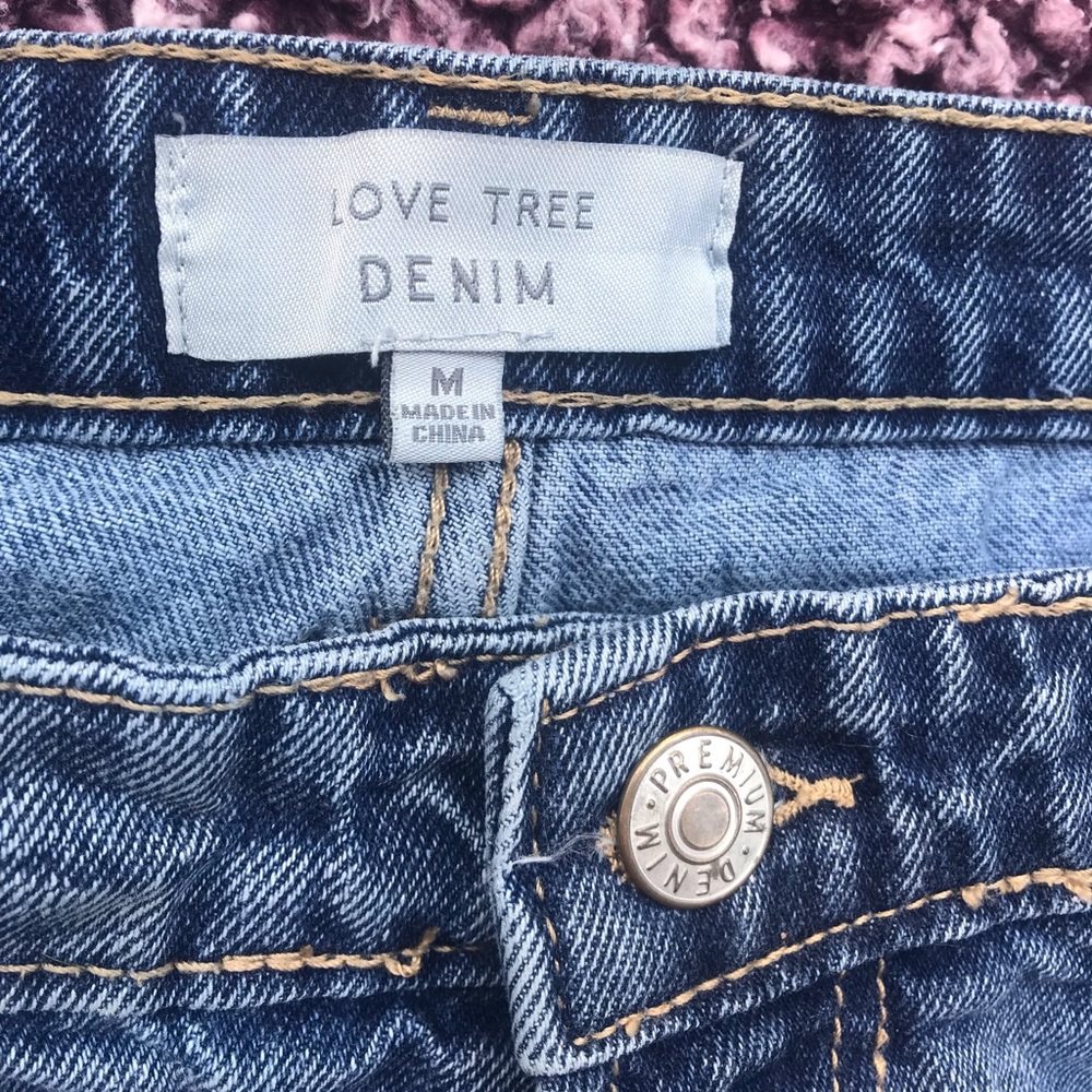 VGUC Love Tree denim distressed shorts